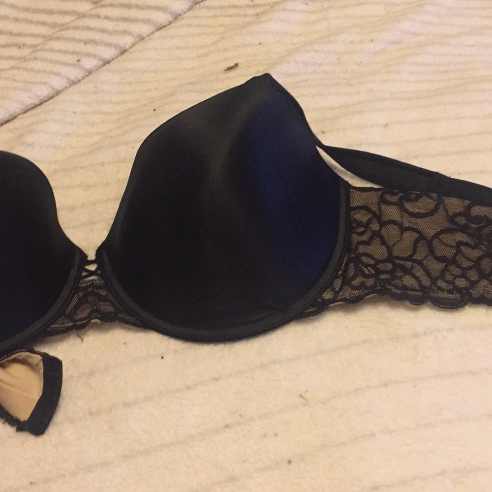 New. Never worn